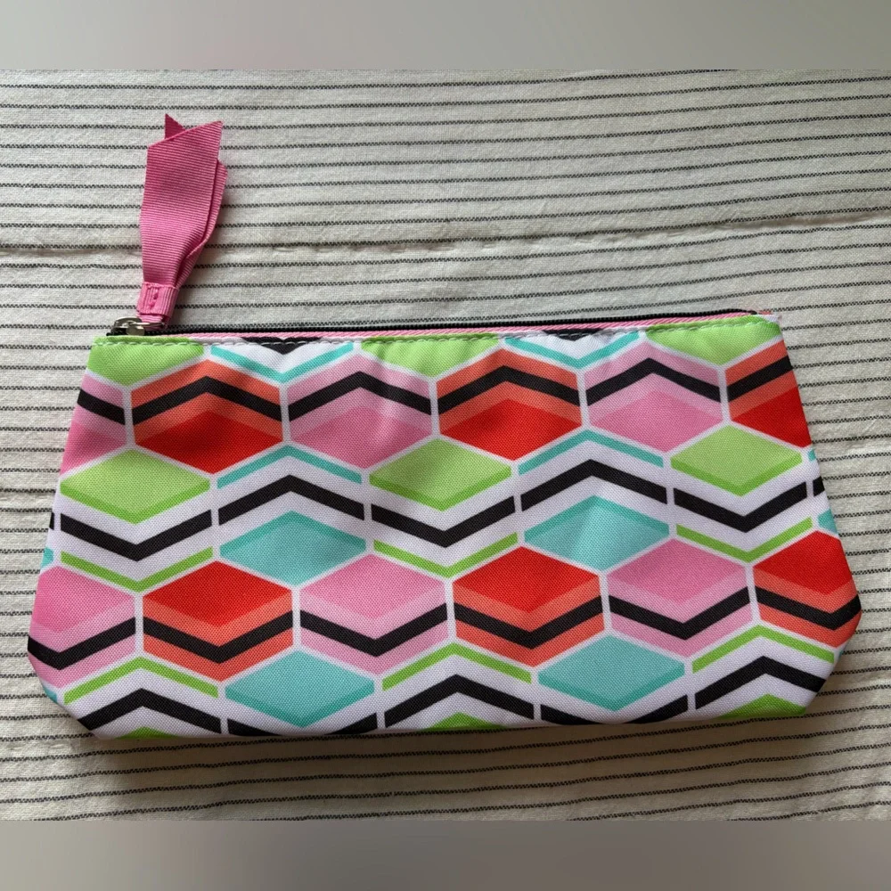Clinique makeup pouch — new!